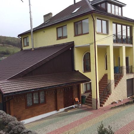 Апартаменти На Підгірній Volovăţ Exterior foto